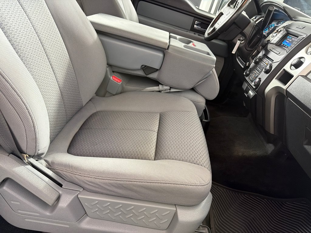 Used 2013 Ford F150 XLT w/ Luxury Equipment Group RWD image 20