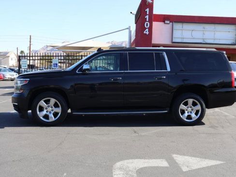 Used 2015 Chevrolet Suburban LTZ image 4