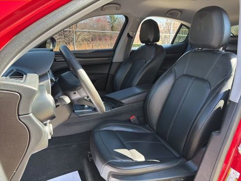 Used 2019 Alfa Romeo Stelvio Ti image 24