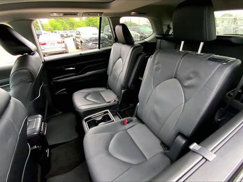 Used 2026 Toyota Grand Highlander Limited image 21