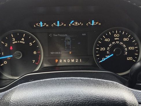 Used 2016 Ford F150 XLT w/ Equipment Group 302A Luxury AWD/4WD image 27