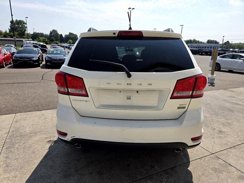 Used 2013 Dodge Journey SXT w/ Flexible Seating Group image 6