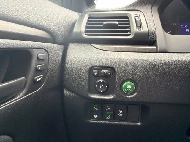 Certified 2025 Honda Passport TrailSport image 23