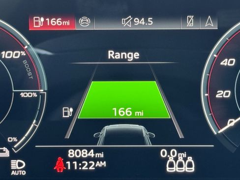 Used 2024 Audi Q8 e-tron Prestige w/ Prestige Package image 23