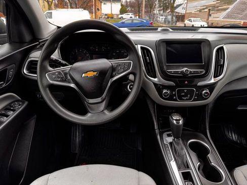 Used 2019 Chevrolet Equinox LS w/ LS Convenience Package image 20