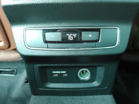 Used 2023 Audi Q5 2.0T Premium image 31