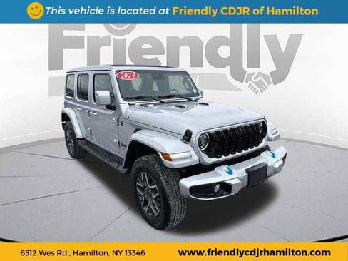 Used 2024 Jeep Wrangler High Altitude image 11