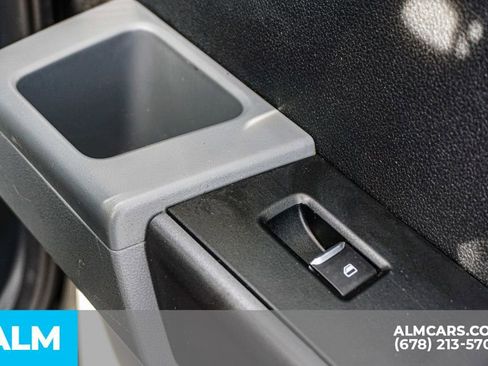 Used 2025 Ford F250 XLT image 53