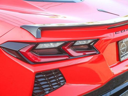 Used 2024 Chevrolet Corvette Stingray Coupe w/ 1LT RWD image 9