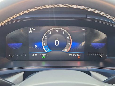 Used 2023 Volkswagen Taos SE w/ Black Wheel Package image 29