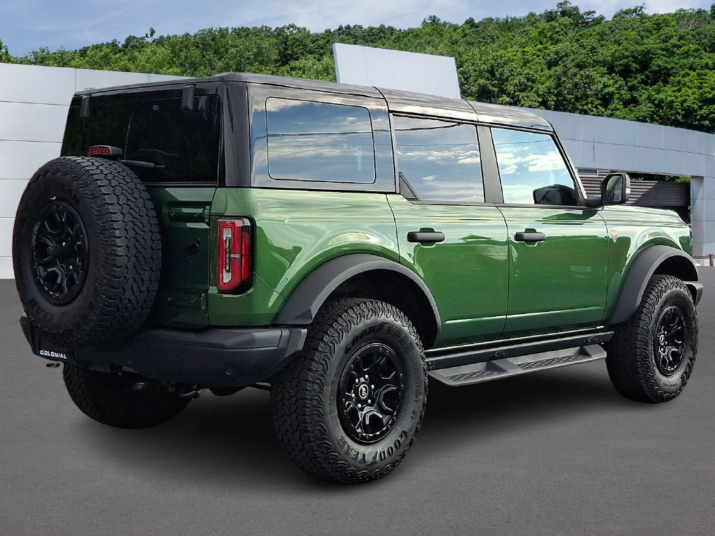 Used 2025 Ford Bronco Badlands AWD/4WD image 6