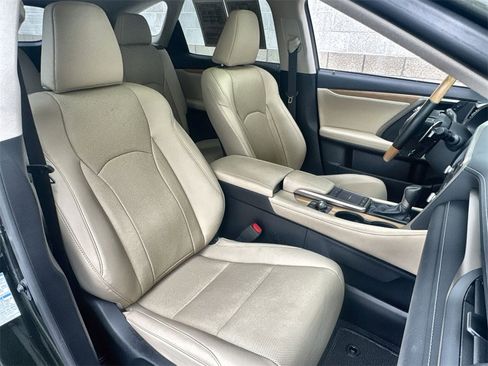 Used 2022 Lexus RX 450hL AWD w/ Premium Package image 28