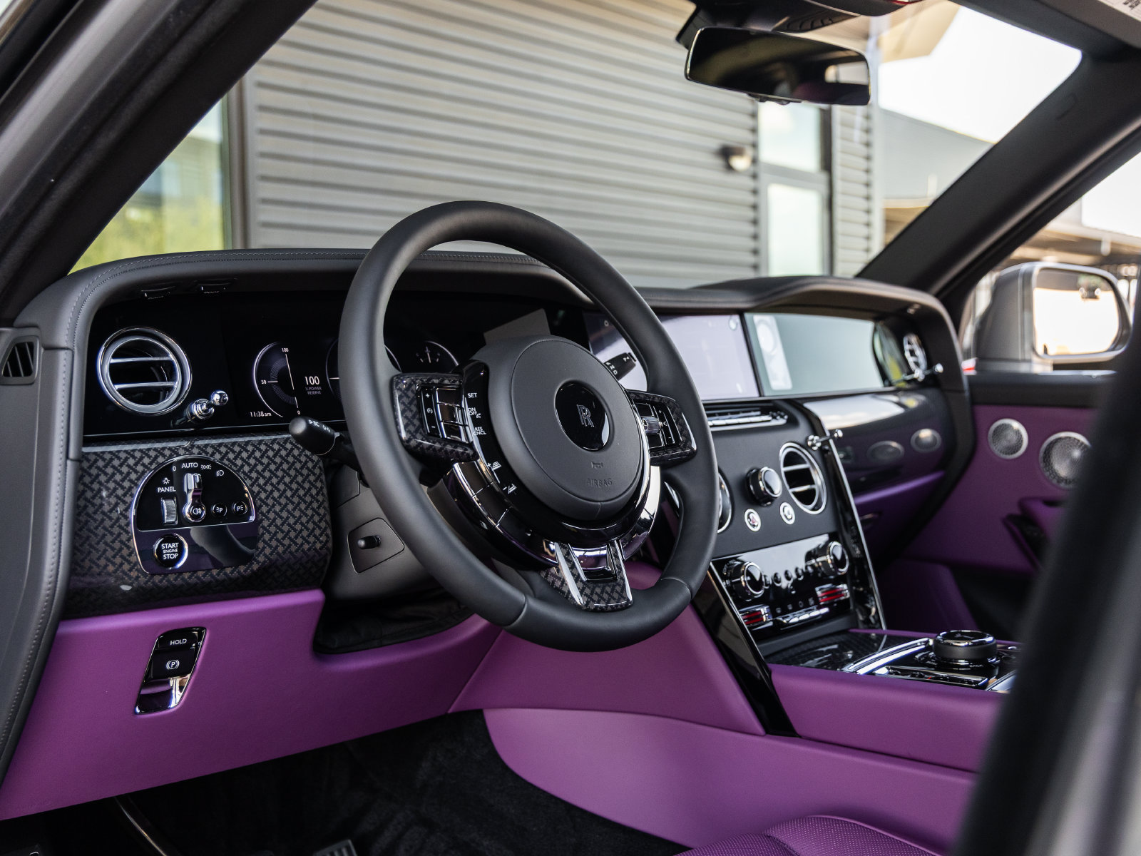 New 2027 Rolls-Royce Cullinan Black Badge AWD/4WD image 35