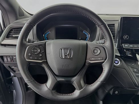 Certified 2023 Honda Odyssey Sport image 11
