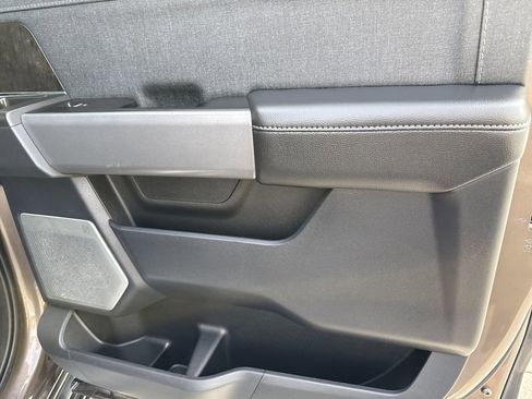 Used 2023 Ford F150 Lariat w/ Equipment Group 502A High image 16