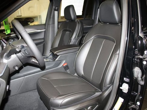 New 2025 Jeep Grand Cherokee Limited w/ Luxury Tech Group II image 27