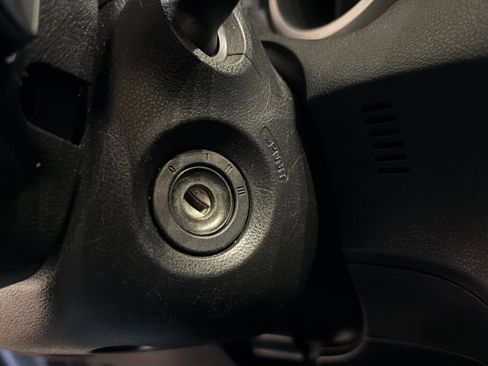 Used 2010 Honda Fit Sport image 28