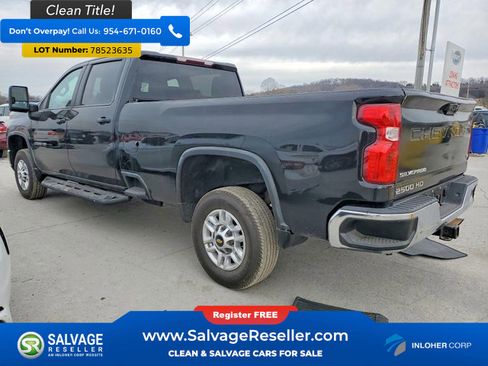Used 2022 Chevrolet Silverado 2500 LT w/ Convenience Package image 3