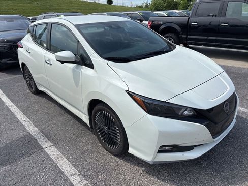 Used 2023 Nissan Leaf SV Plus FWD image 1