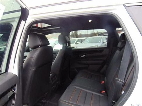 Used 2023 Honda CR-V Sport Touring image 4