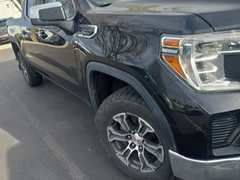Used 2019 GMC Sierra 1500 SLE w/ X31 Off-Road Package AWD/4WD image 5