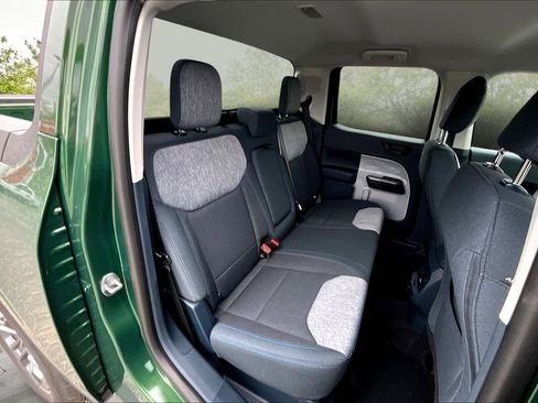 New 2025 Ford Maverick XLT w/ XLT Luxury Package image 9