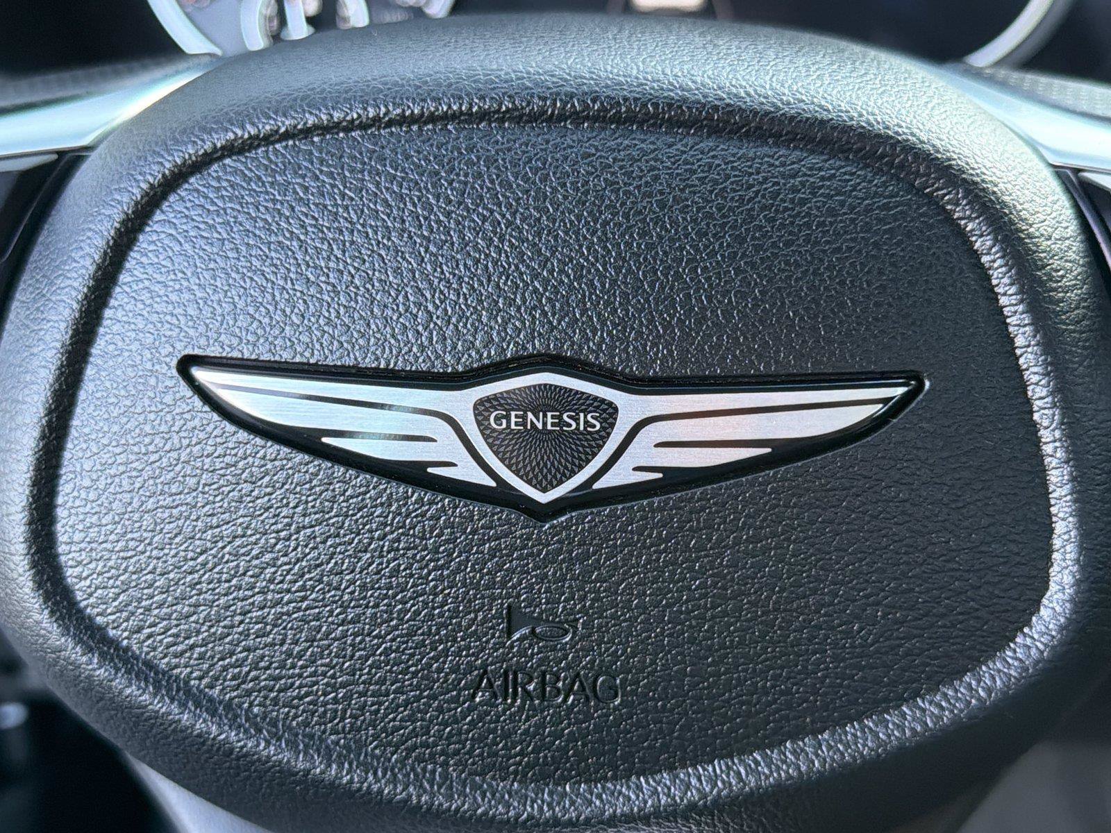 Used 2025 Genesis G70 2.5T RWD image 23