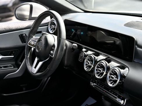 Used 2020 Mercedes-Benz A 220 w/ Premium Package image 17