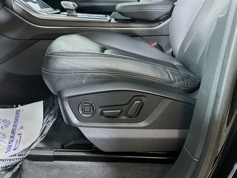 Certified 2023 Audi Q8 Premium w/ Convenience Package AWD/4WD image 22