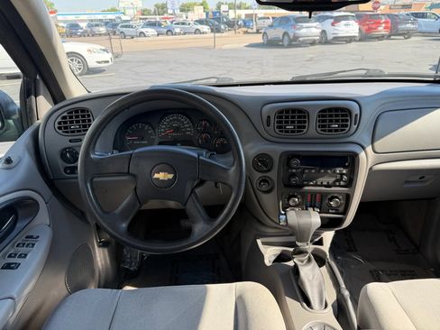 Used 2007 Chevrolet TrailBlazer LS w/ LS Preferred Equipment Group AWD/4WD image 22