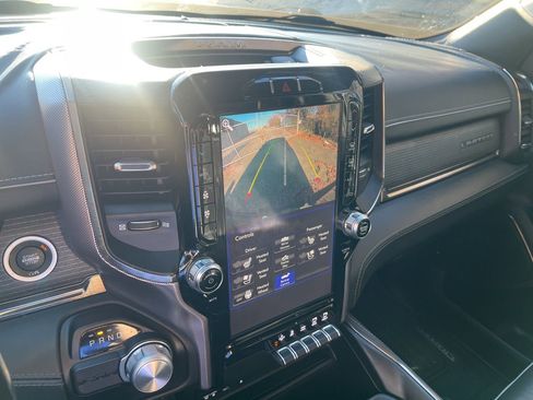 Used 2019 RAM 1500 Limited w/ Body Color Bumper Group image 28