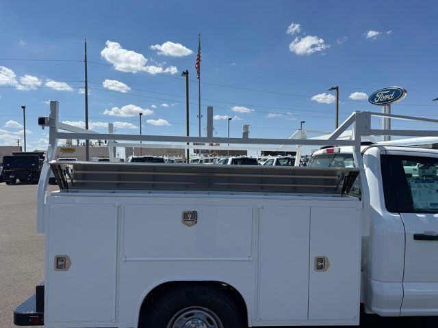 New 2026 Ford F250 XL w/ XL Chrome Package RWD image 9