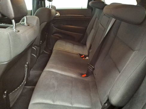 Used 2014 Jeep Grand Cherokee Laredo w/ Quick Order Package 23E AWD/4WD image 13