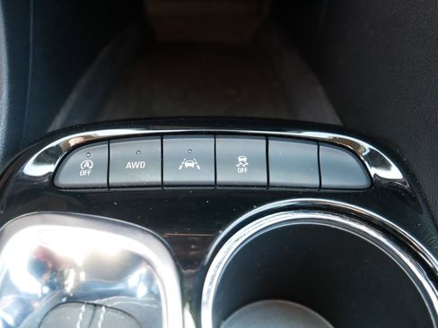 Used 2025 Buick Encore GX Preferred AWD/4WD image 30
