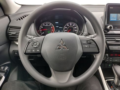 New 2026 Mitsubishi Eclipse Cross LE image 3