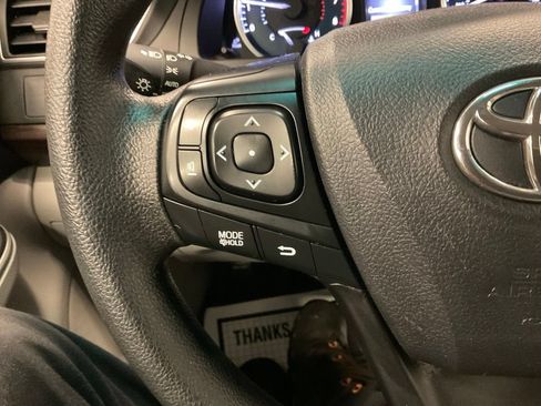 Used 2016 Toyota Camry LE FWD image 21