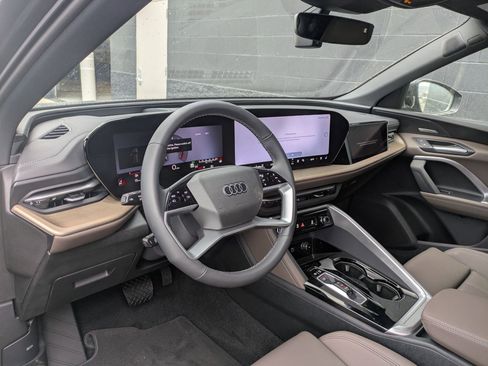 New 2026 Audi Q5 Premium Plus AWD/4WD image 9