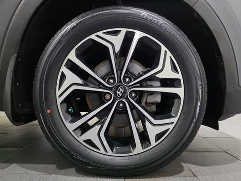 Used 2020 Hyundai Santa Fe Limited AWD/4WD image 25
