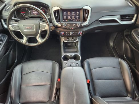 Used 2022 GMC Terrain SLT FWD image 25