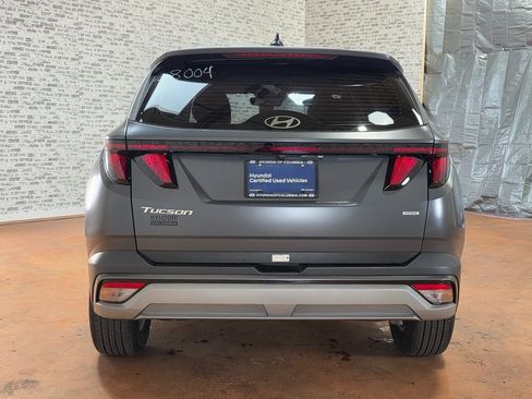 Certified 2025 Hyundai Tucson SE image 7