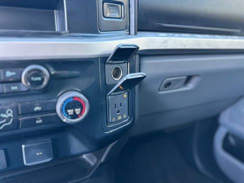 Used 2025 Ford F350 XLT image 28