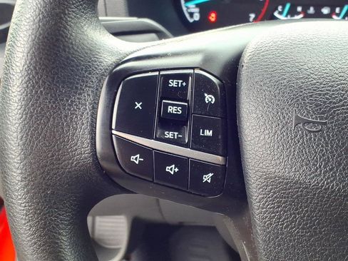 Used 2023 Ford Transit 250 Medium Roof AWD image 25