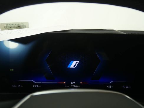 Certified 2025 BMW i4 eDrive40 image 21