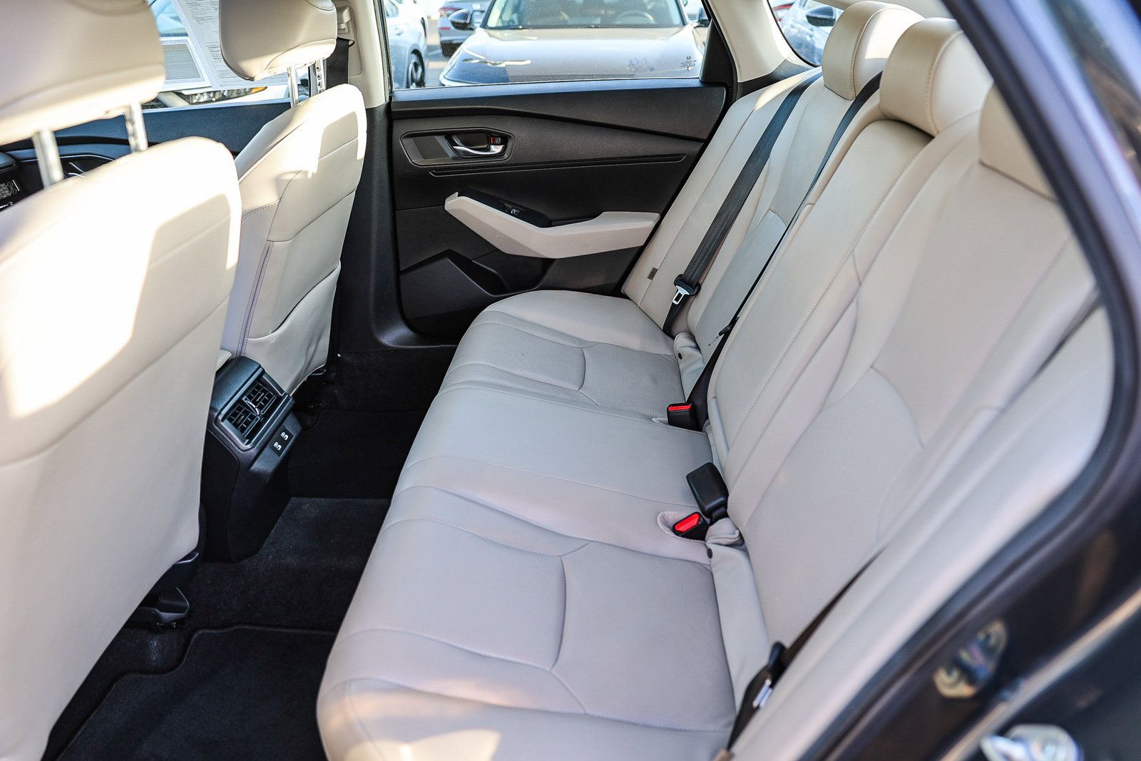 Certified 2024 Honda Accord EX-L image 9