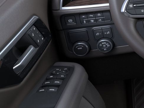 New 2026 Chevrolet Suburban LT RWD image 23