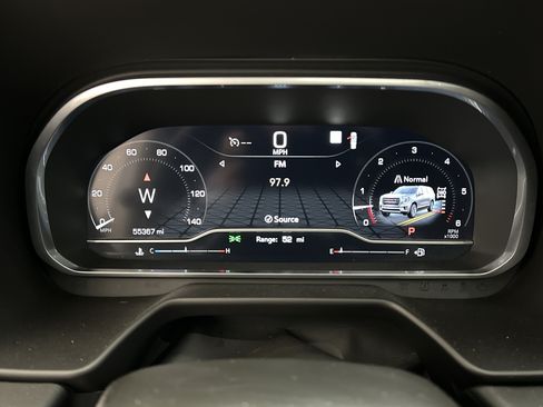 Used 2023 GMC Yukon AT4 w/ AT4 Premium Plus Package AWD/4WD image 30