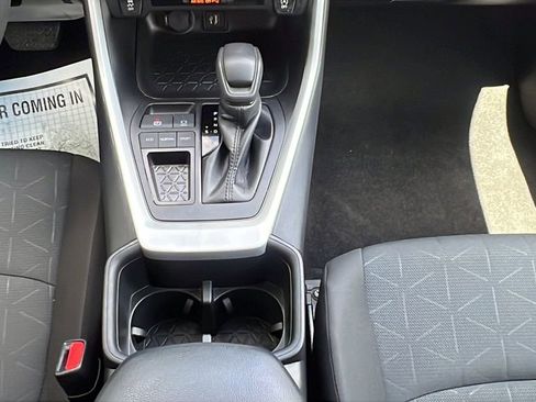 Used 2024 Toyota RAV4 XLE FWD image 14