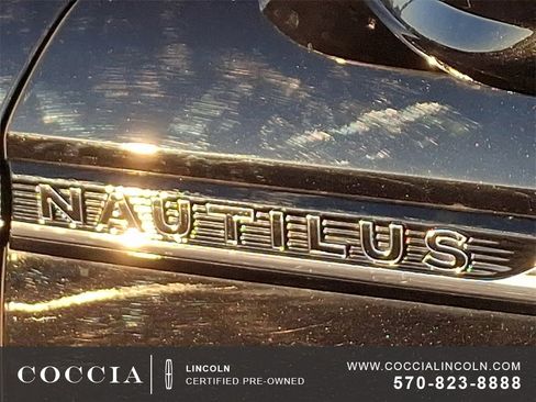 Certified 2022 Lincoln Nautilus Black Label image 30
