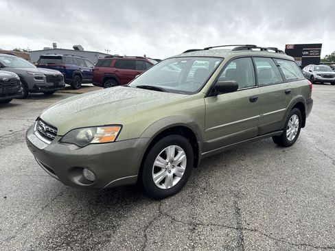 Used 2005 Subaru Outback 2.5i AWD/4WD image 14