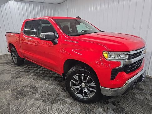 Used 2024 Chevrolet Silverado 1500 LT image 7